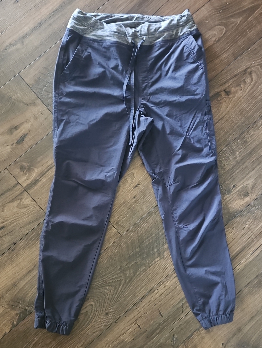 Duluth Trading Co Womens Armachillo Joggers